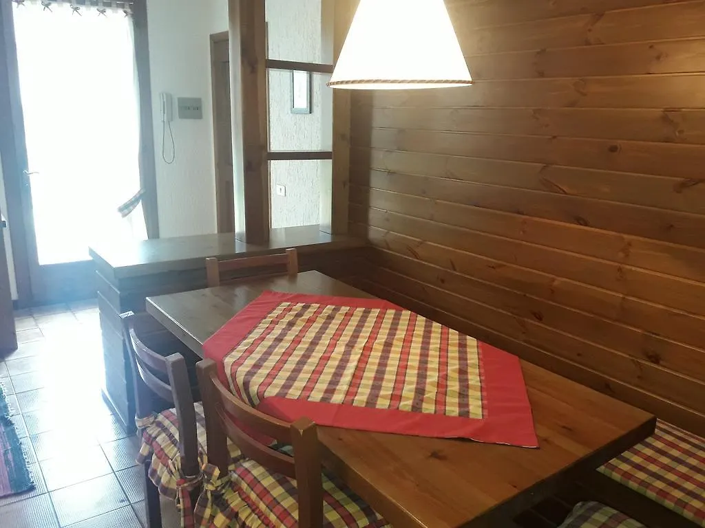 Fiocco Di Neve 0.2 Hotel Gallio Affittacamere