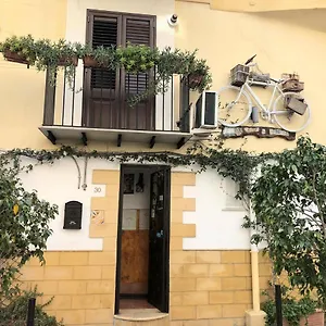 Colori Di Bahlarà Bed & Breakfast Palermo